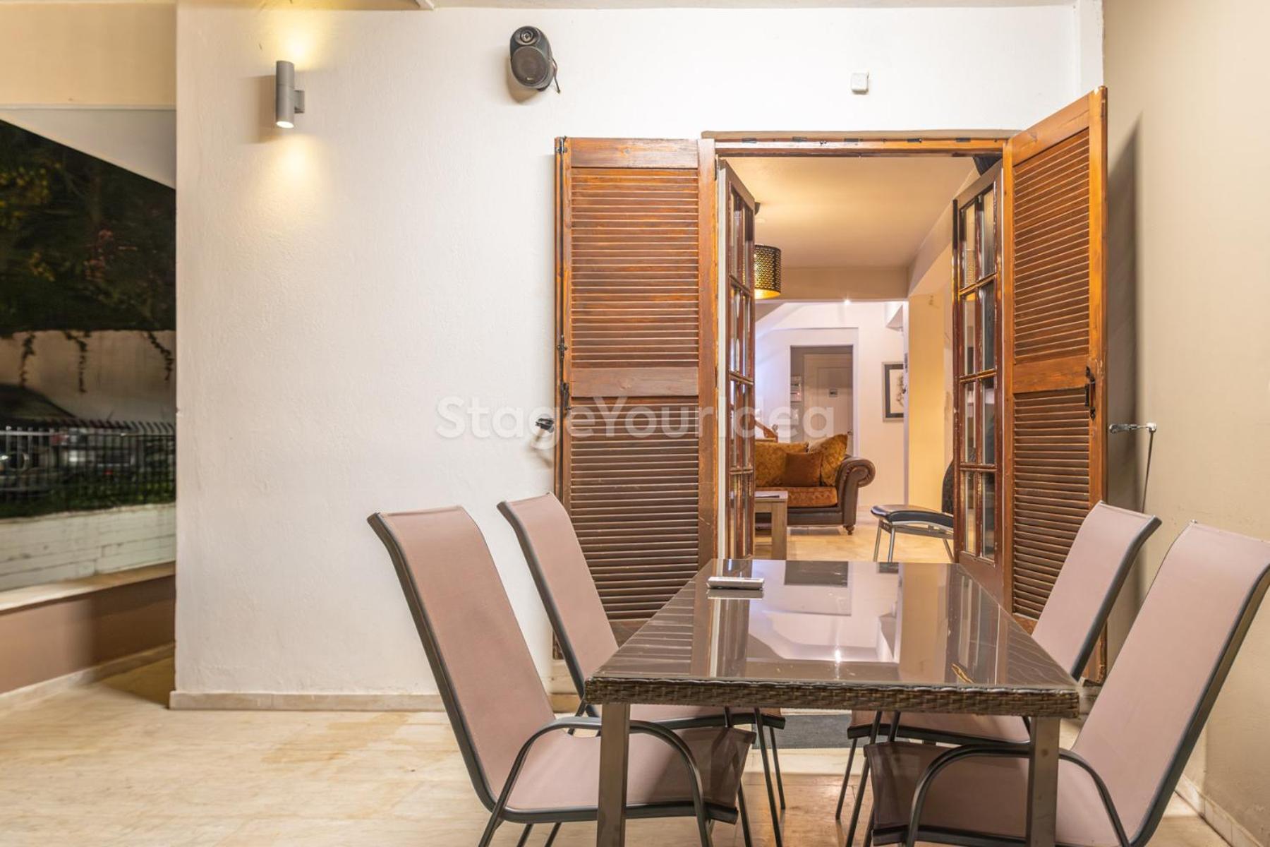 Τraditional Fully Detached Villa On A Luxurious Hillock Of Thessaloniki With Its Own Garden Also For Family & Wedding Gatherings For 10 To 25 People Only 15 Minutes From Airport Экстерьер фото